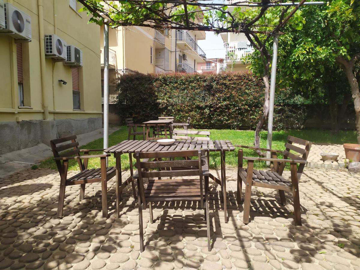 Apartmán Barnet House Lamezia Lamezia Terme Exteriér fotografie